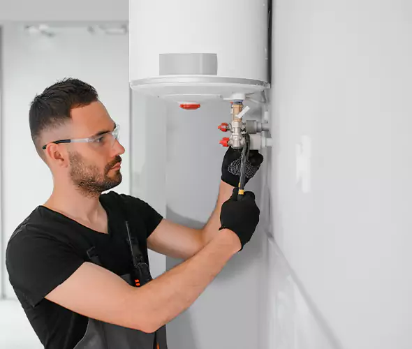 Expert Plumber for Water Heater Expansion Tank Installation in Lakewood, WA