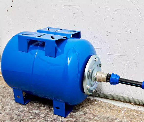 Expert Plumber for Well Pressure Tank Replacement in Lakewood, WA: Schedule Affordable Tank Replacement Services with Us