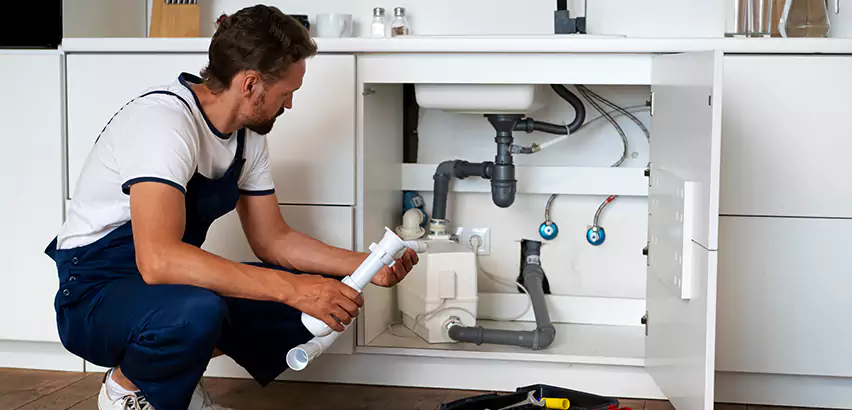 Plumbers for Frozen Pipes in Lakewood